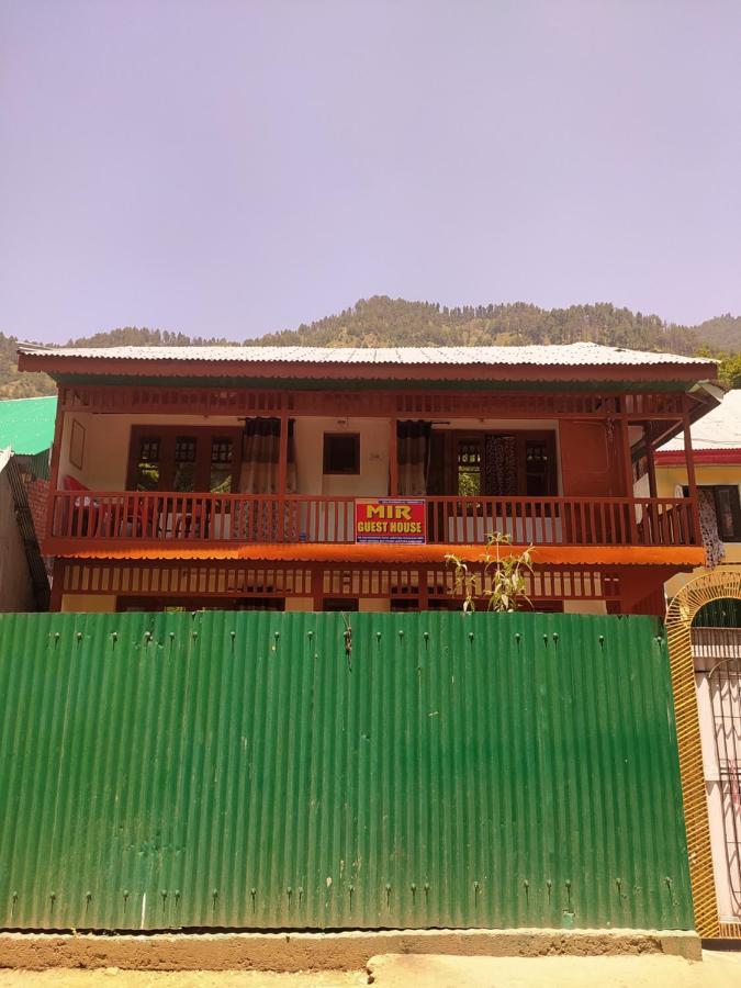 Mir Guest House Pahalgām Exteriör bild